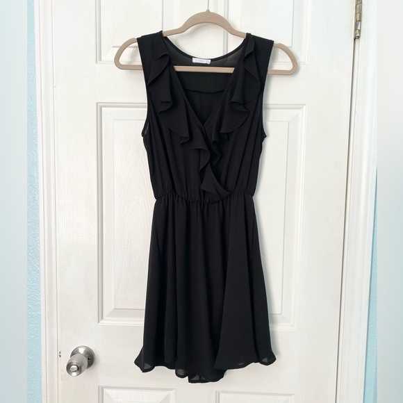 Lush mini black dress size small - Picture 4 of 8